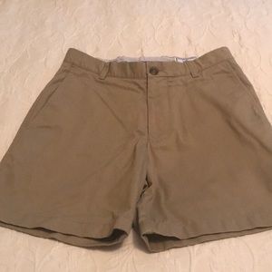 Mens Southern Tide khaki shorts